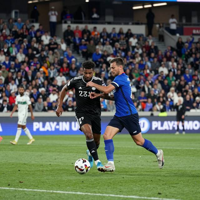 Ironbound vùi dập New England FC 3-0 tại chung kết play-in USL League Two